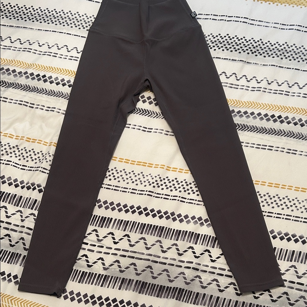 Born Primitive Dark Gray Leggings